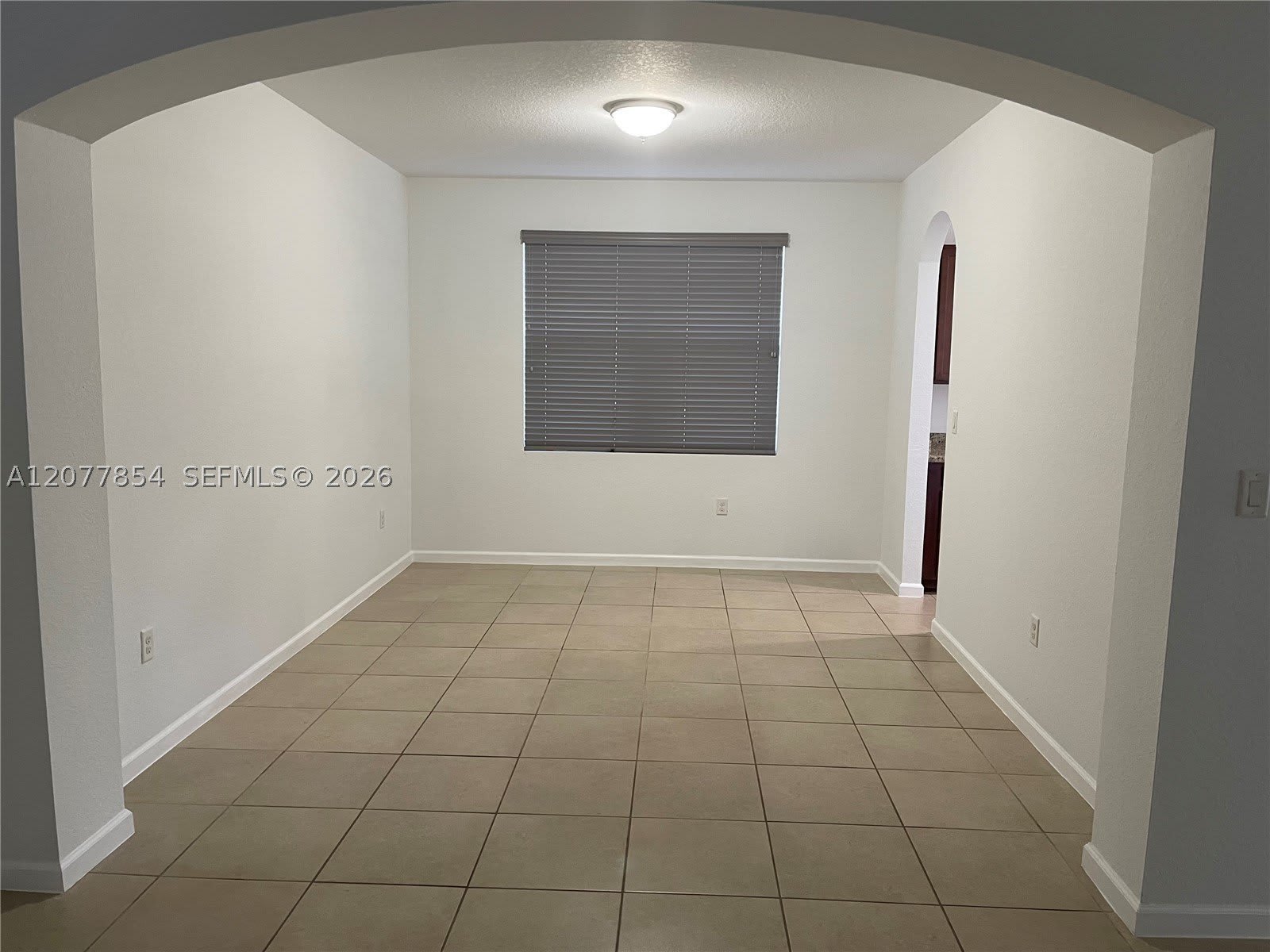 165 SE 21st Ter – photo 4