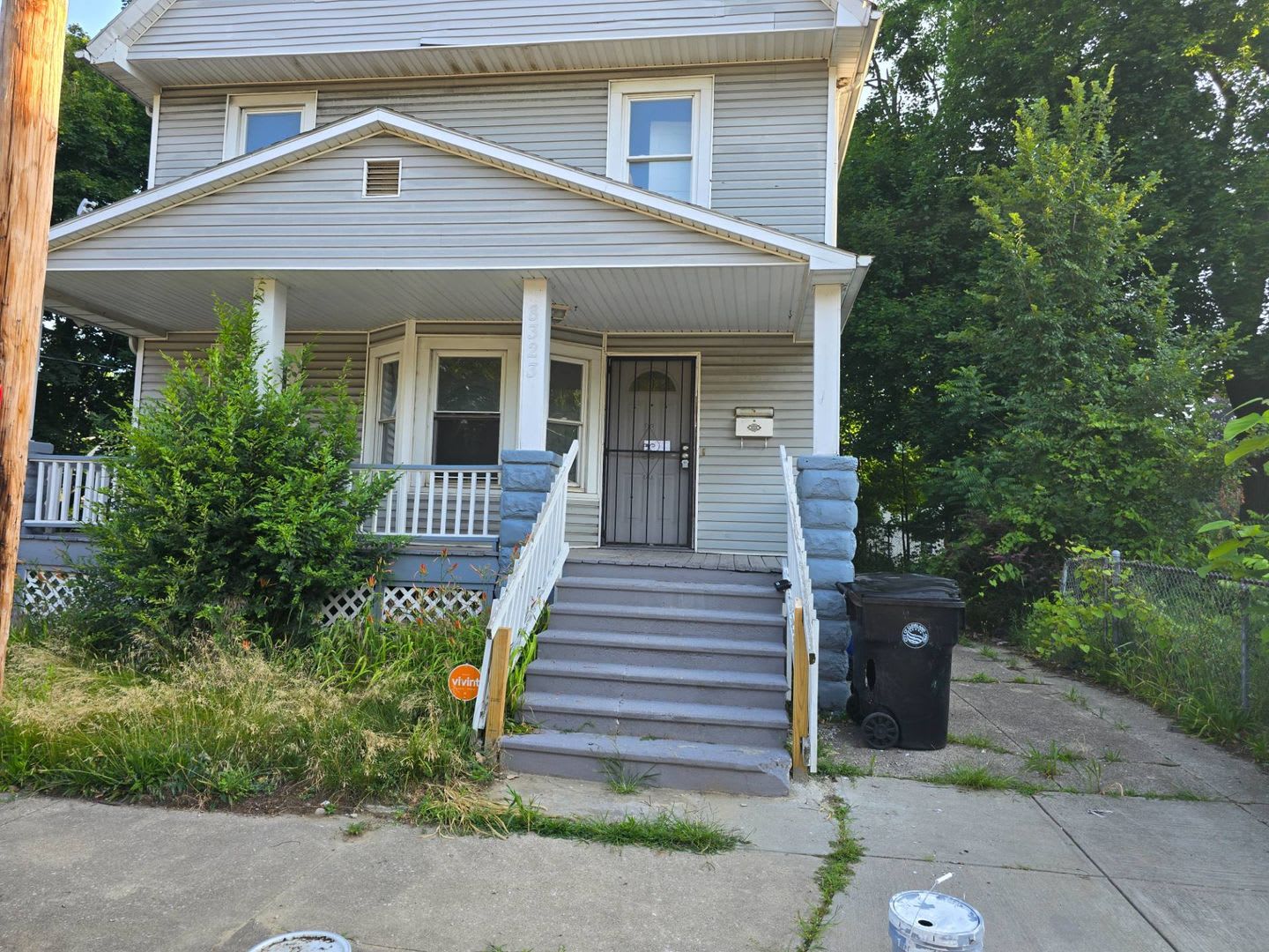 Charming 4-Bedroom Property in Prime Location – photo 2