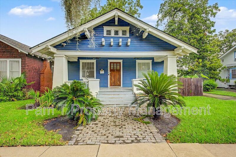 1118 E Duffy St – photo 1