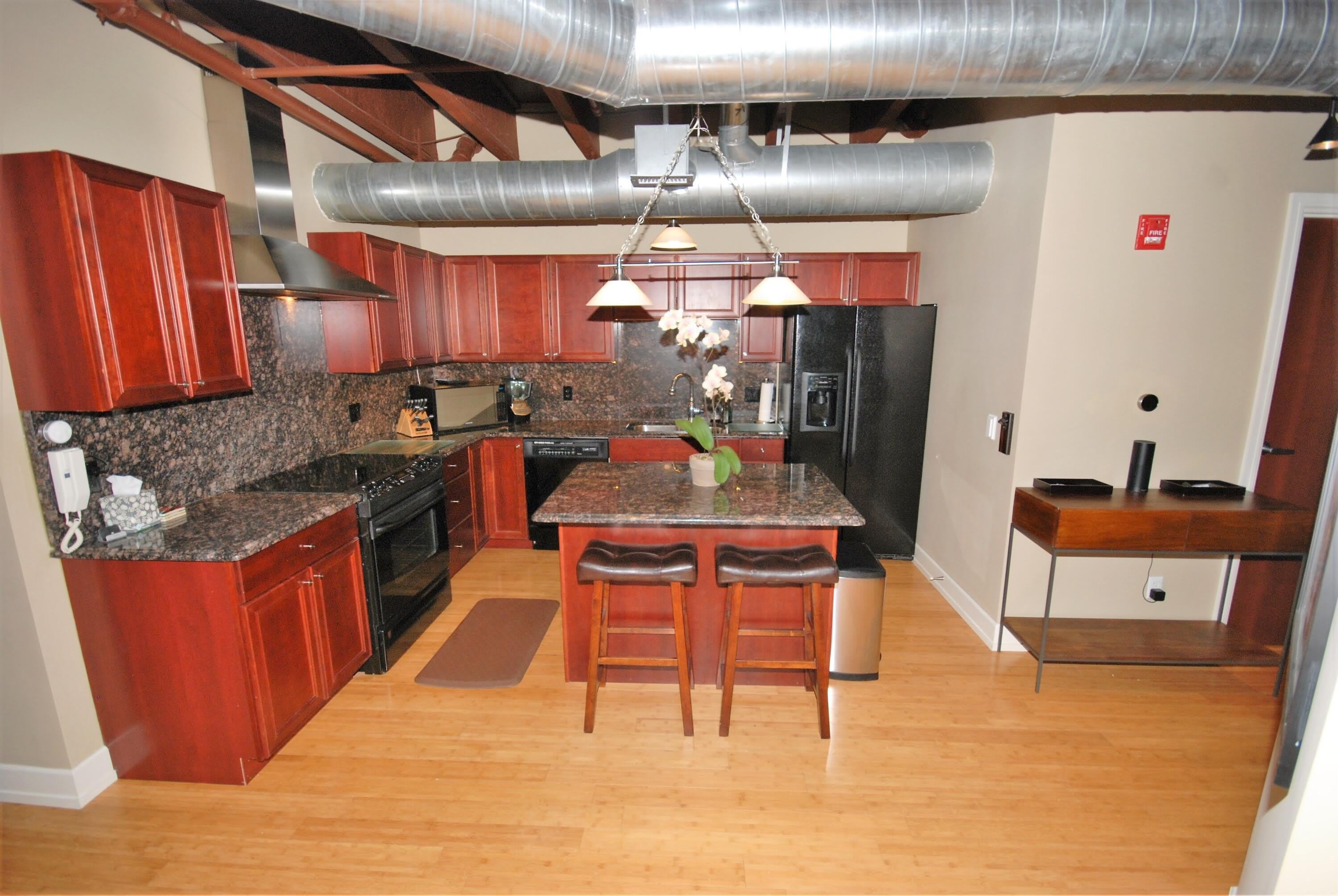 1103 N Main Street – photo 2