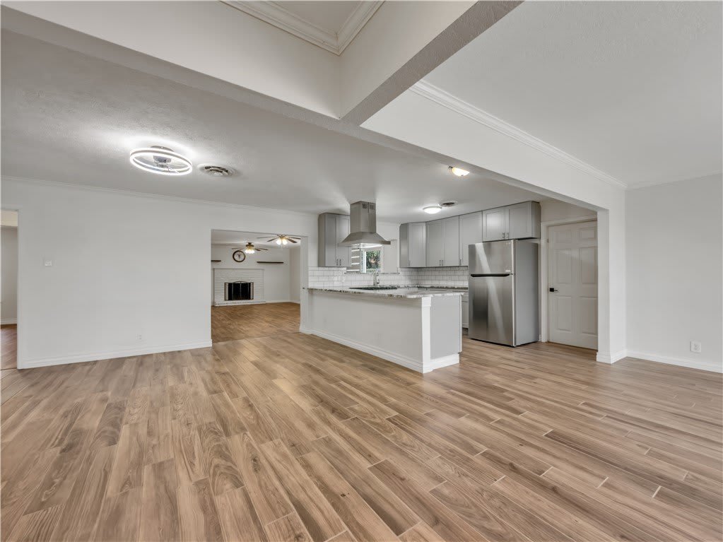 853 Belmeade Drive – photo 4
