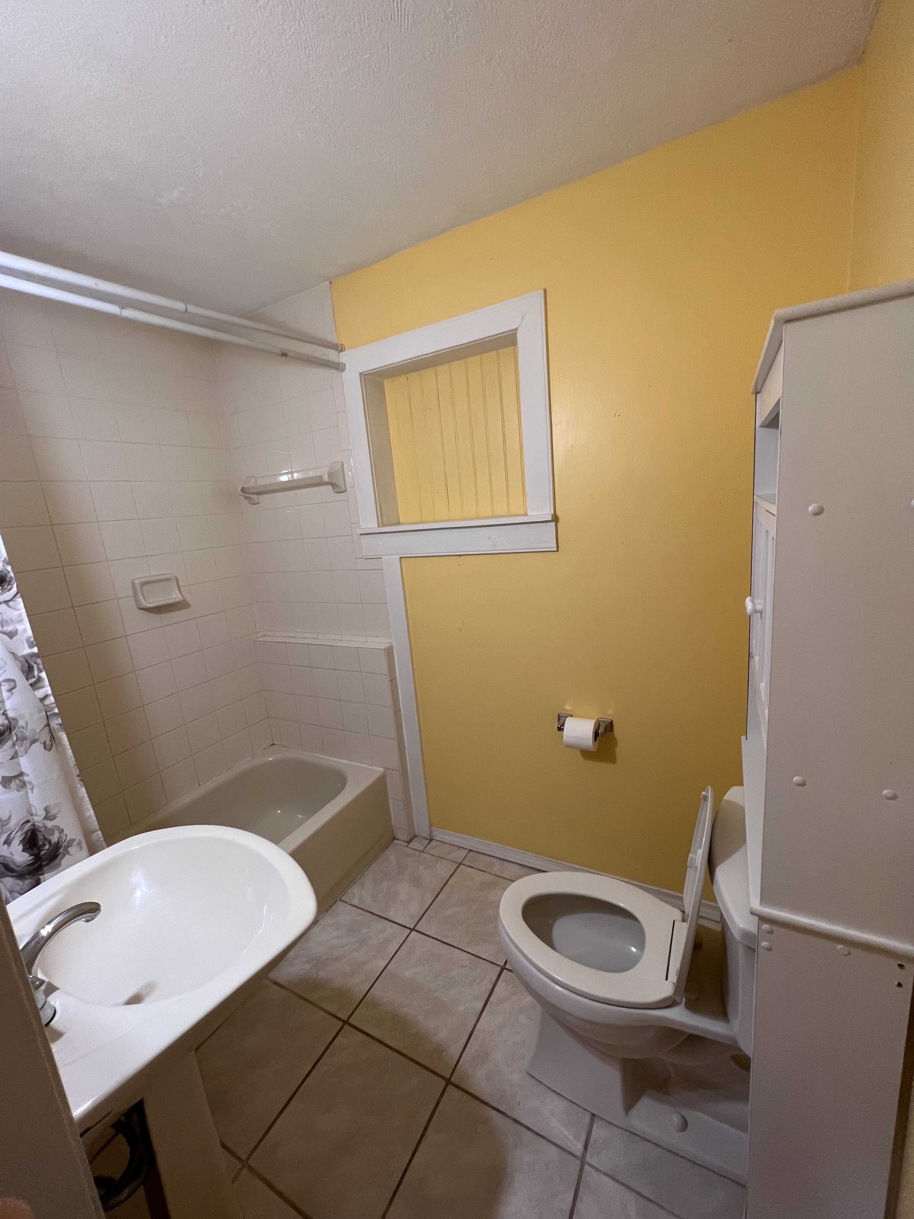 410 Manhattan Avenue – photo 5