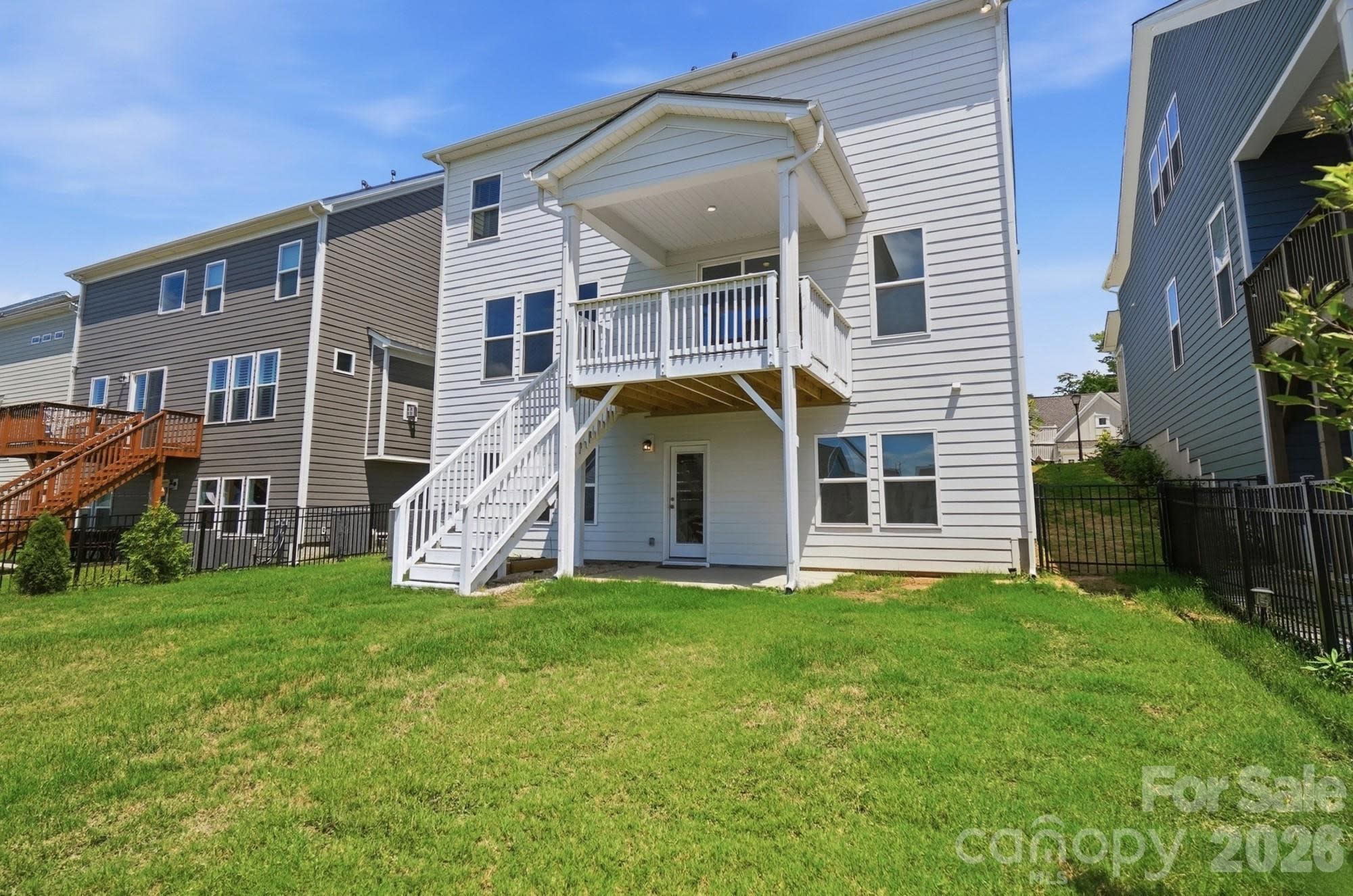 118 Winterberry Street – photo 2