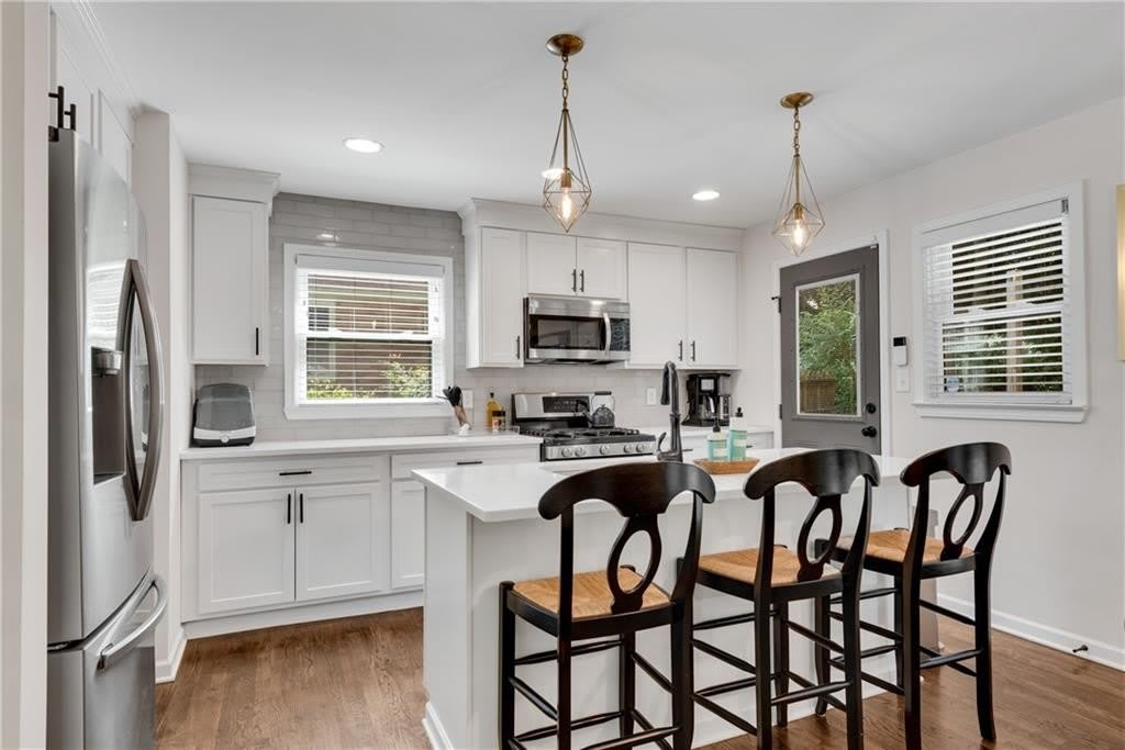 2481 McCurdy Way – photo 3