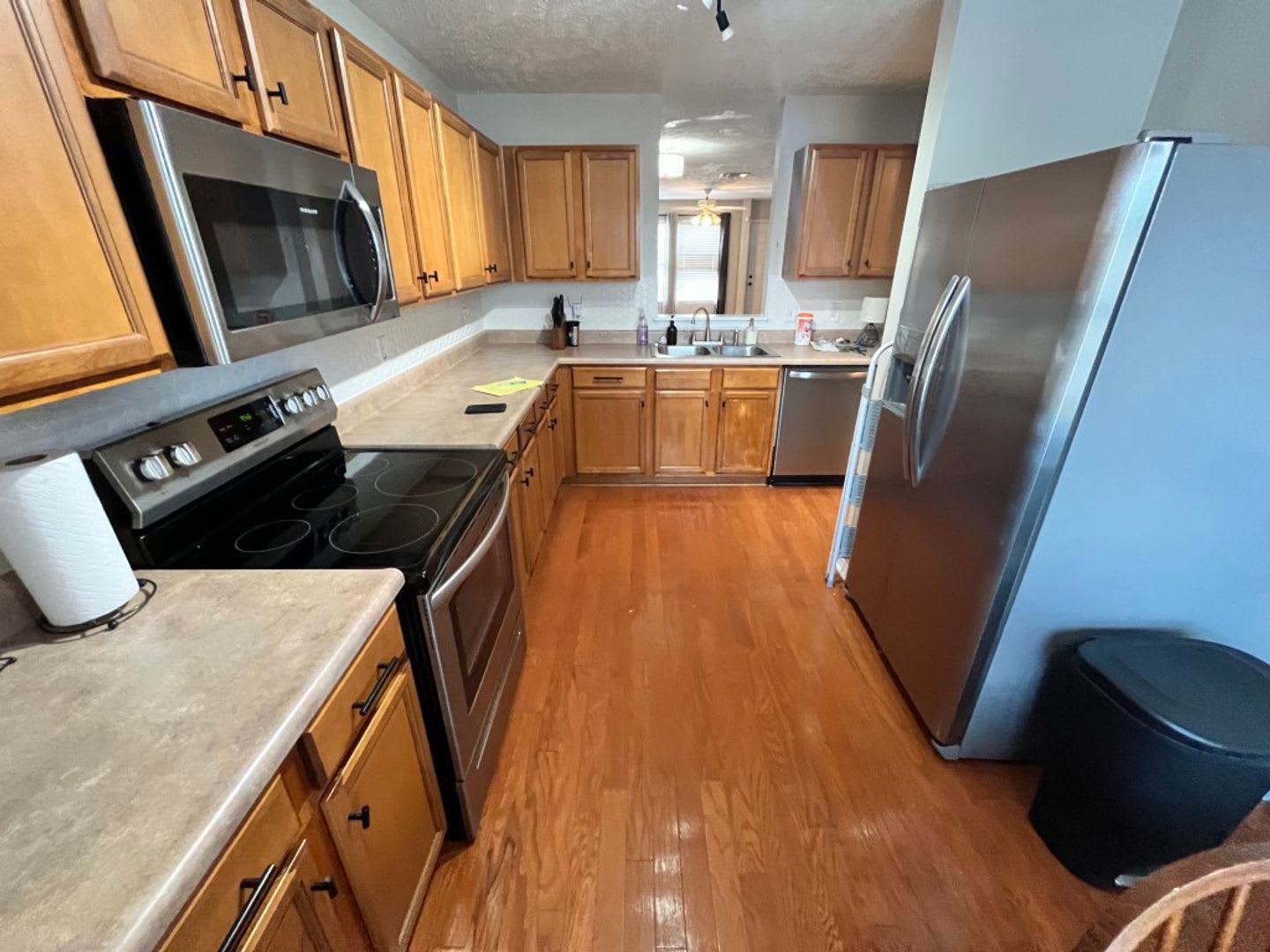 Prime Location Townhome – photo 2