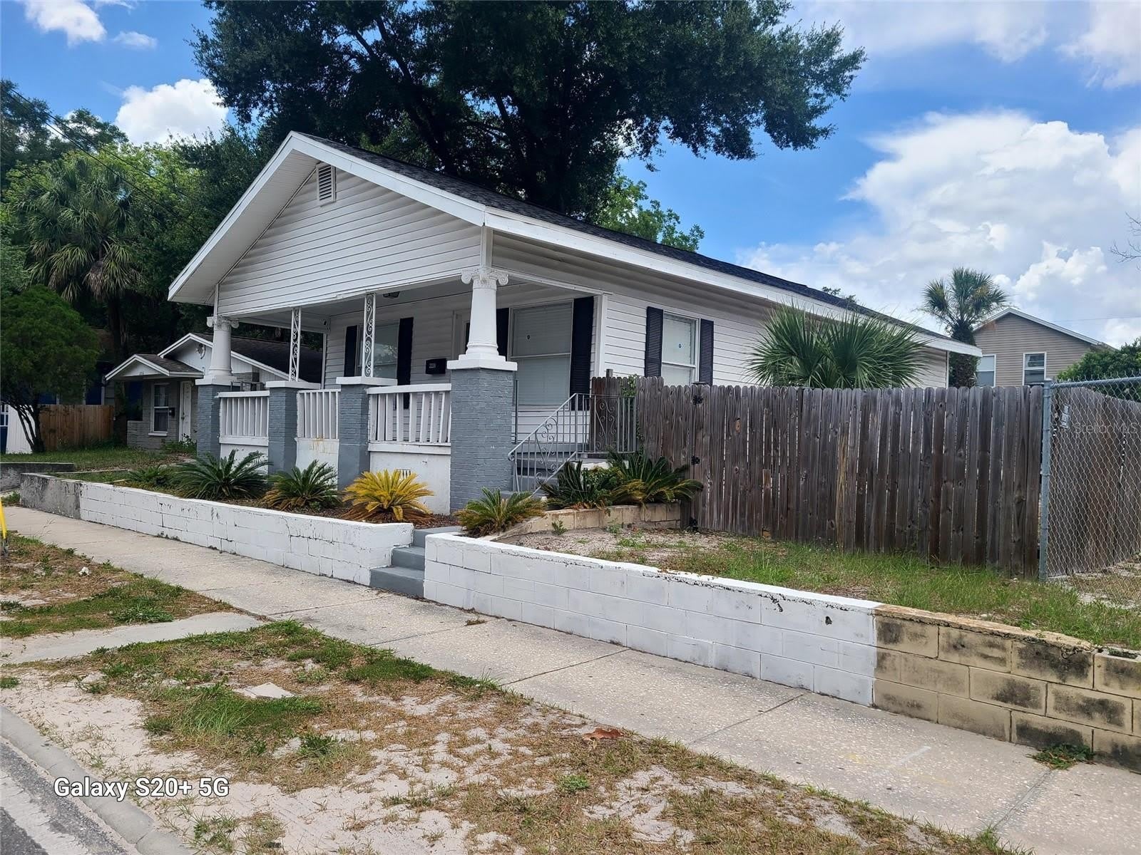 2220 E 17Th Avenue – photo 2