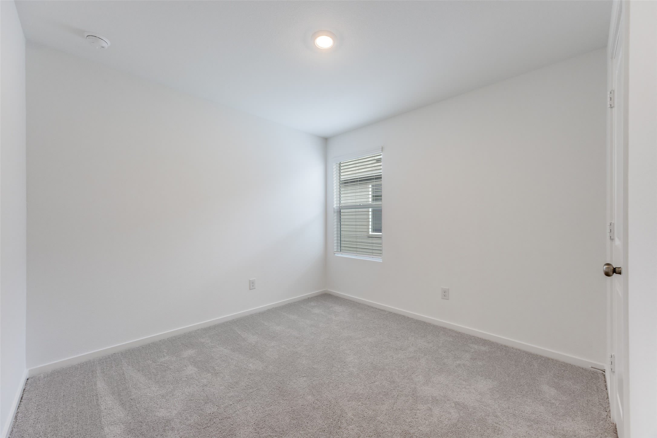 3812 Ontario Way – photo 3