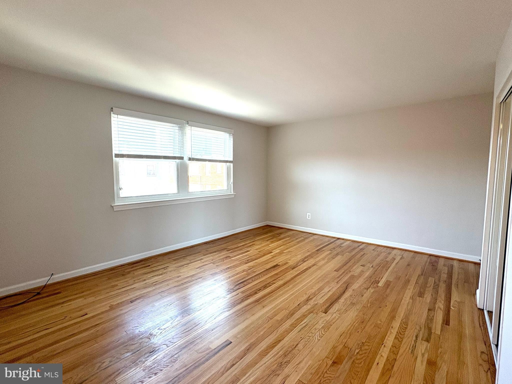 1627 MASSACHUSETTS Avenue SE – photo 3