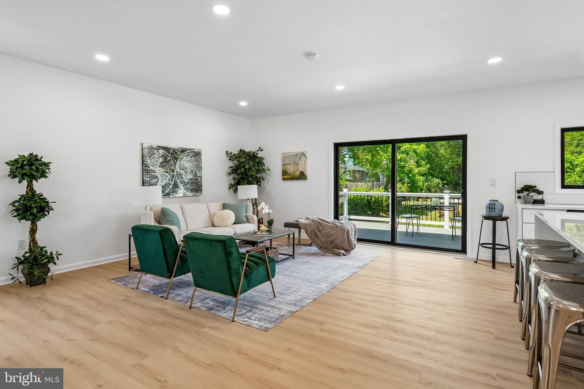 3108 ADAMS Street NE – photo 3
