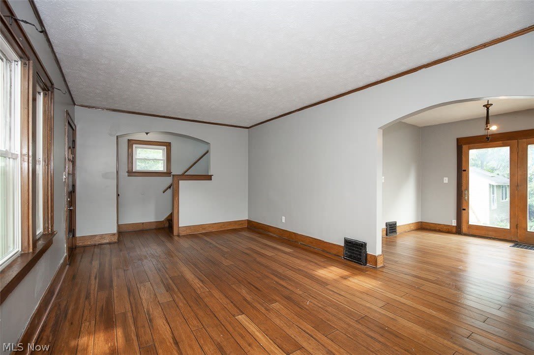 888 Harrison Avenue – photo 5