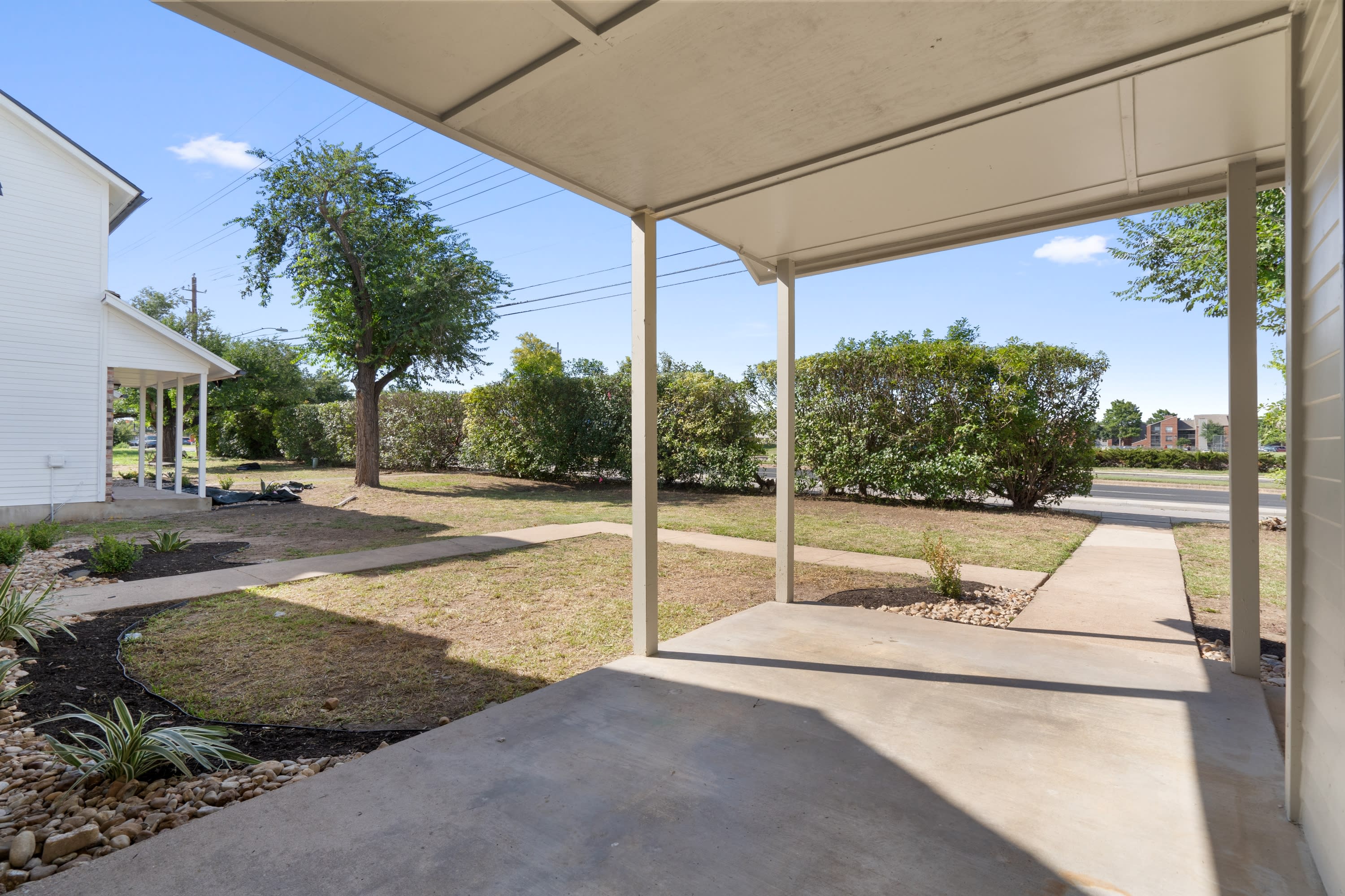 2909 West Slaughter Lane – photo 2
