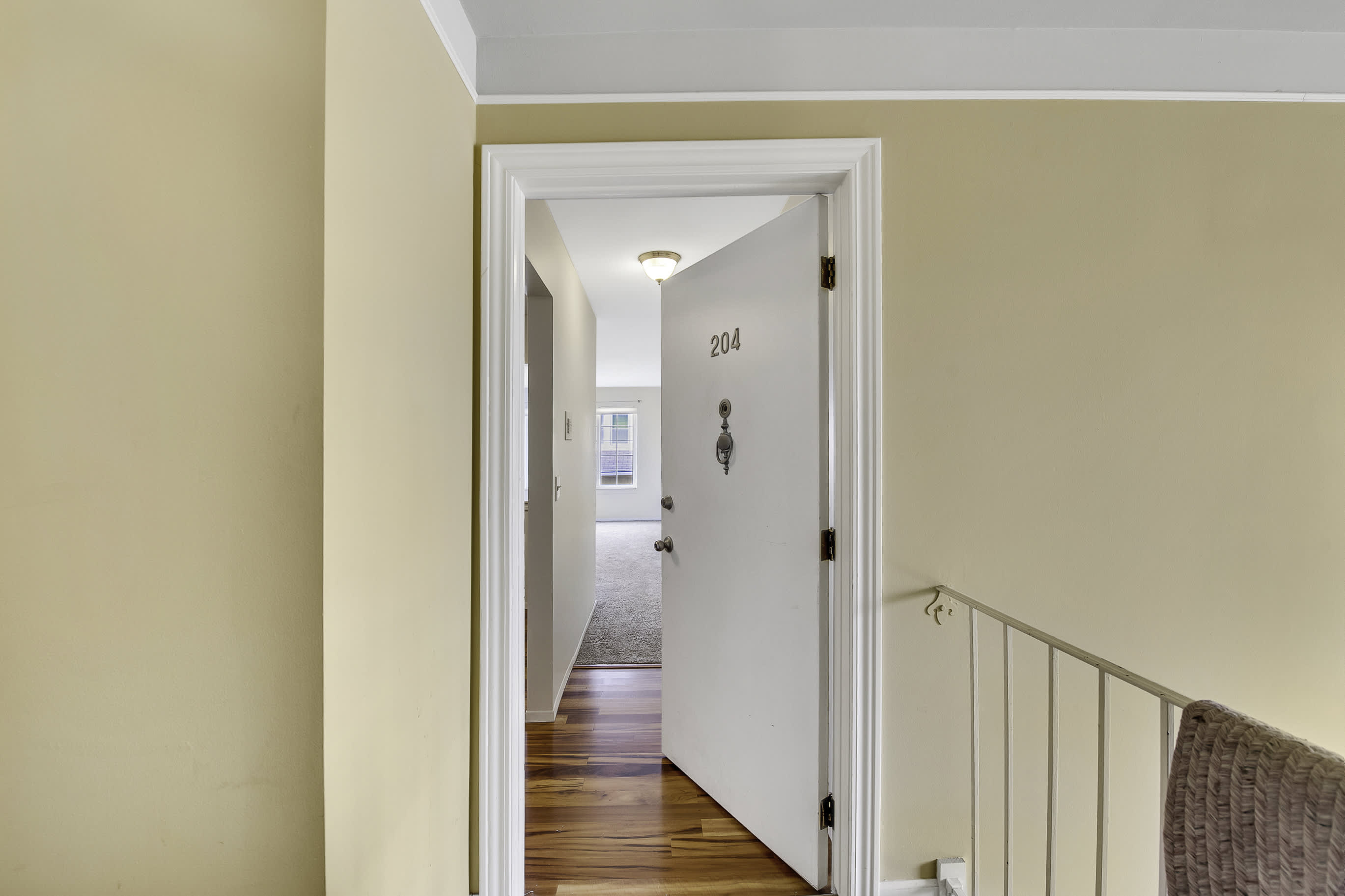 1150 Catalpa Drive – photo 2