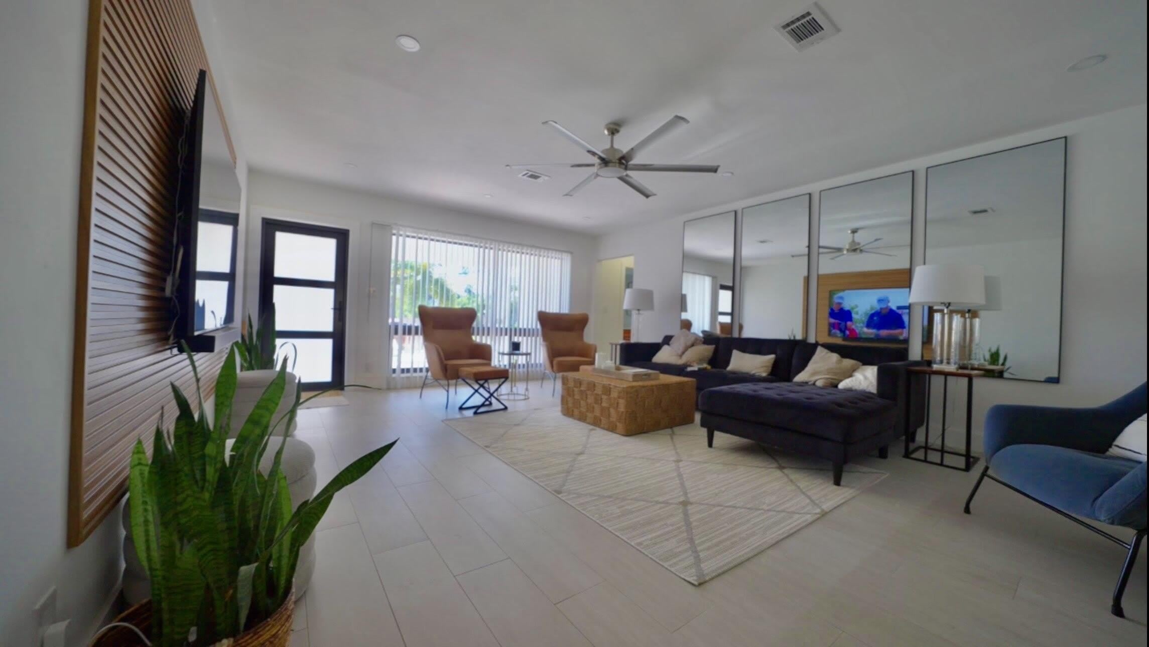 871 Ne 27Th Avenue – photo 2