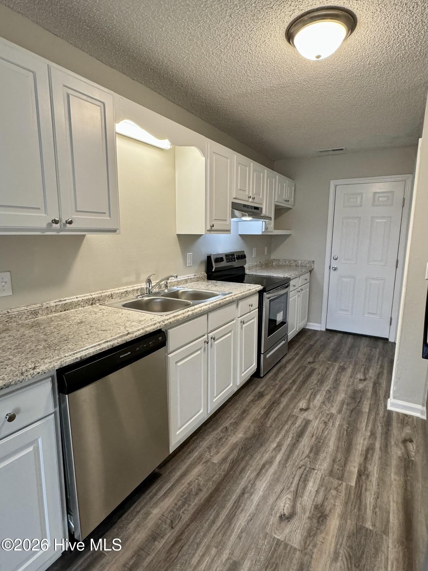 1287 Park W Drive – photo 4