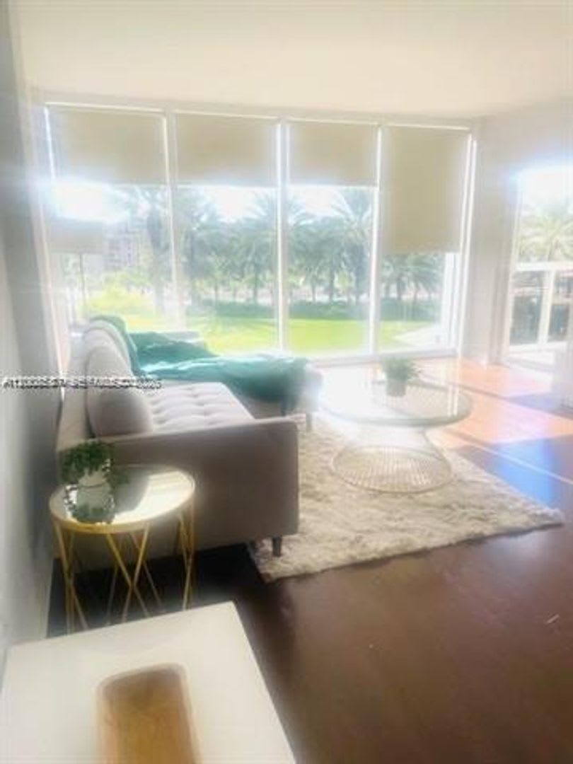 10275 Collins Ave Cu 327 Bal Harbour Fl 33154 – photo 3