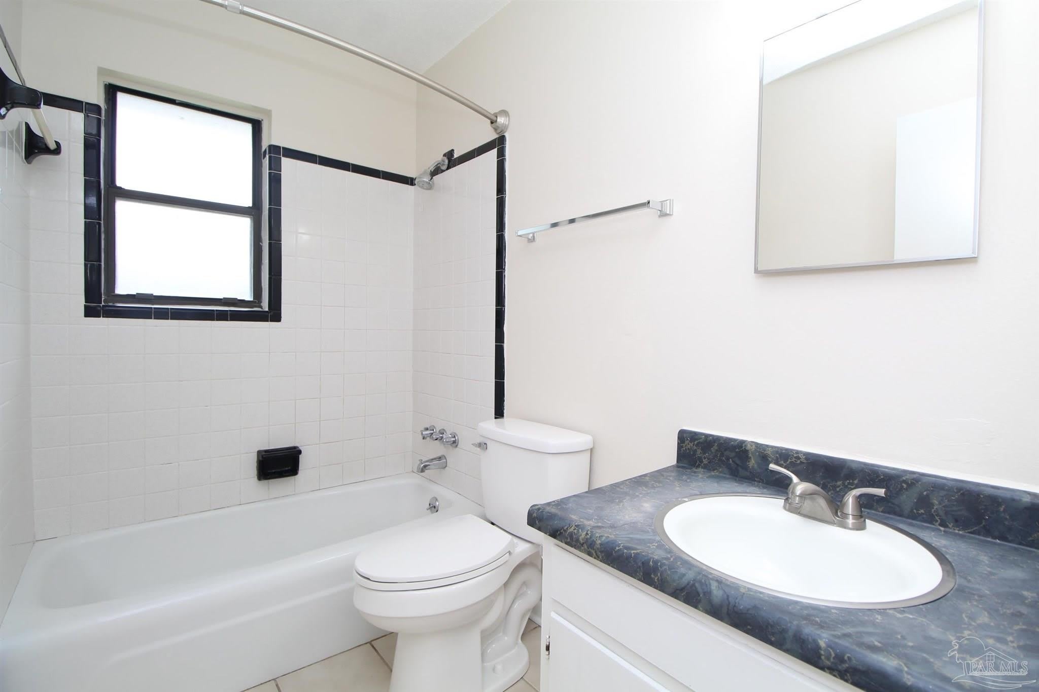 5301 Broad St – photo 5