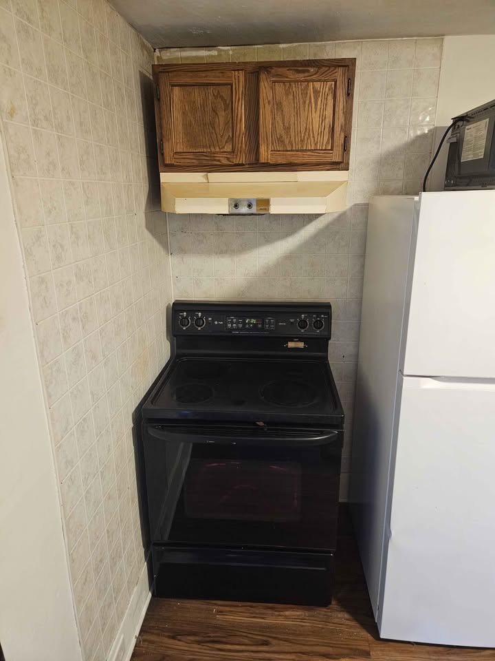 412 West Saginaw Street – photo 3