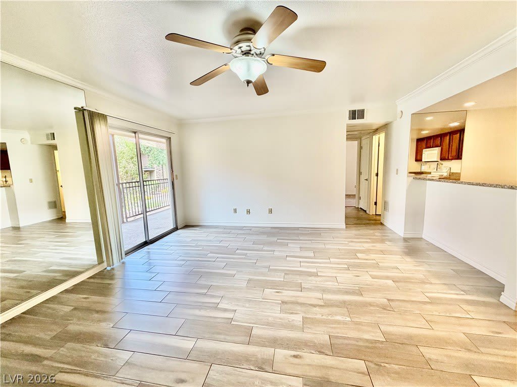 4410 Sandy River Drive – photo 2