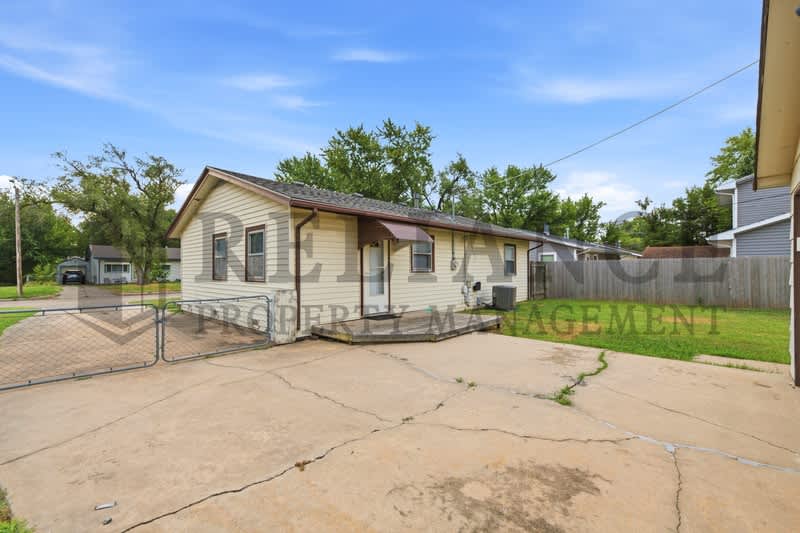3349 South Vine Street – photo 5
