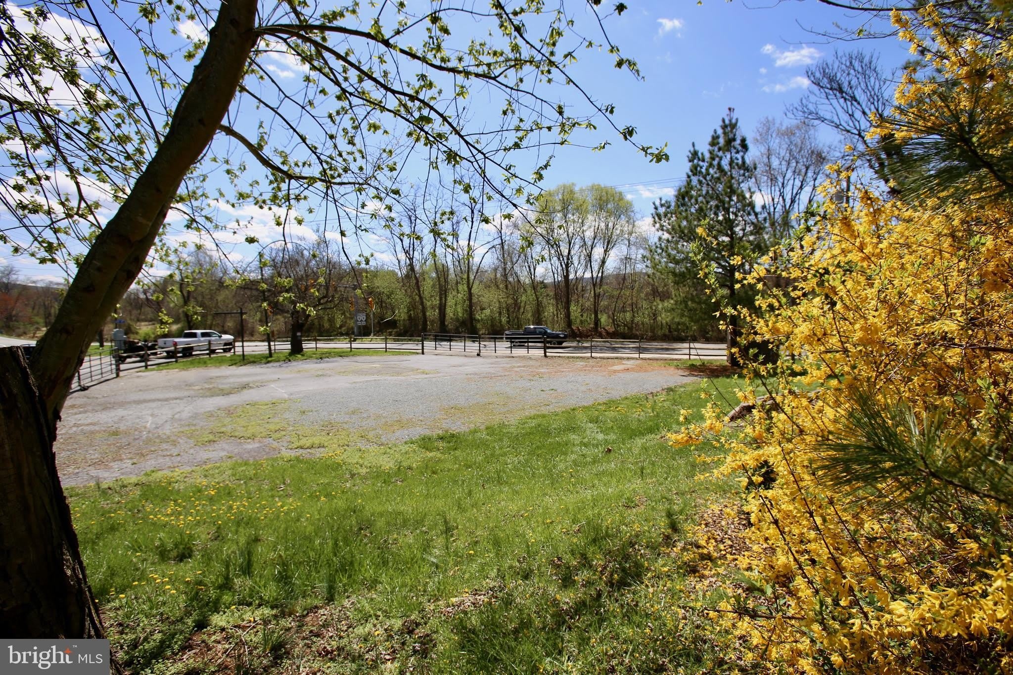 35972 CHARLES TOWN PIKE – photo 2