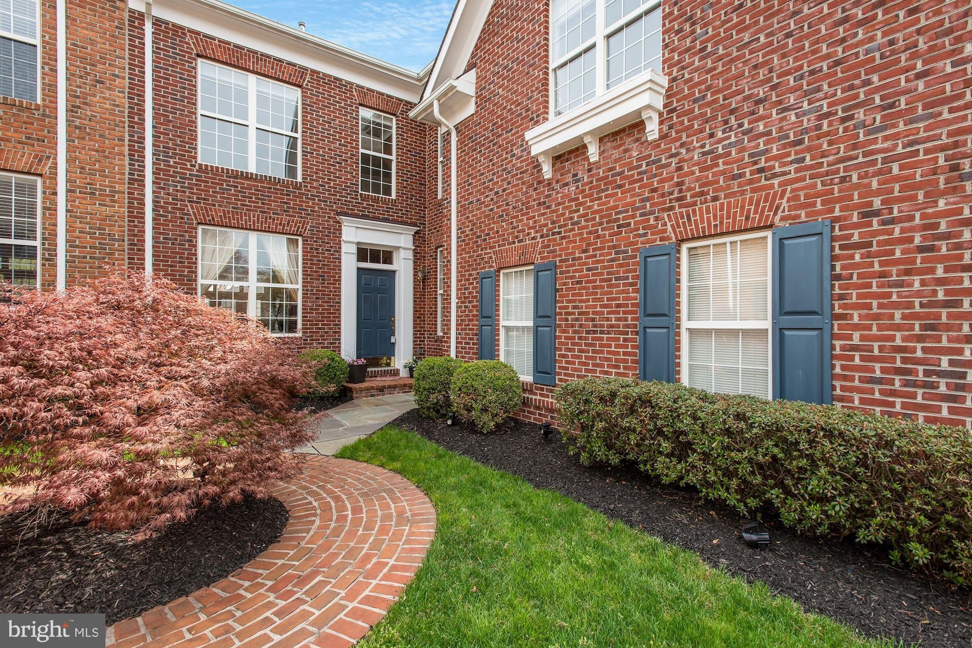 18488 LANIER ISLAND Square – photo 2