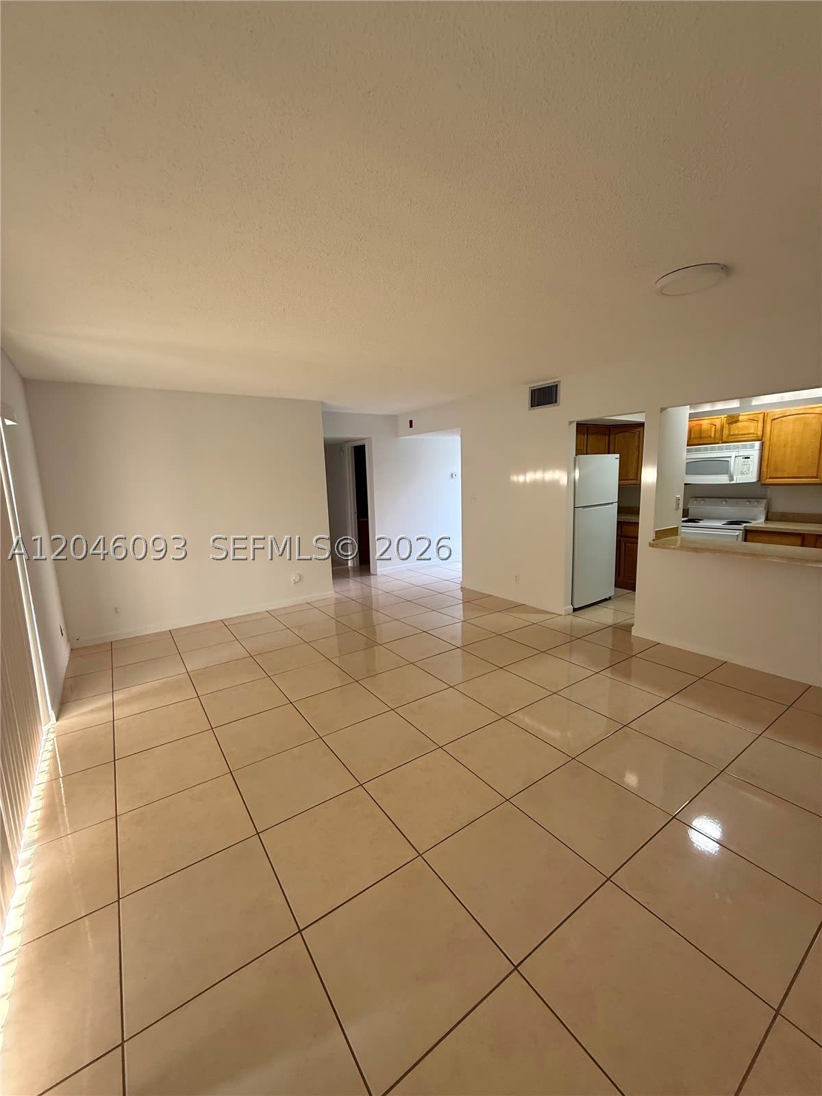 455 S Pine Island Rd – photo 3