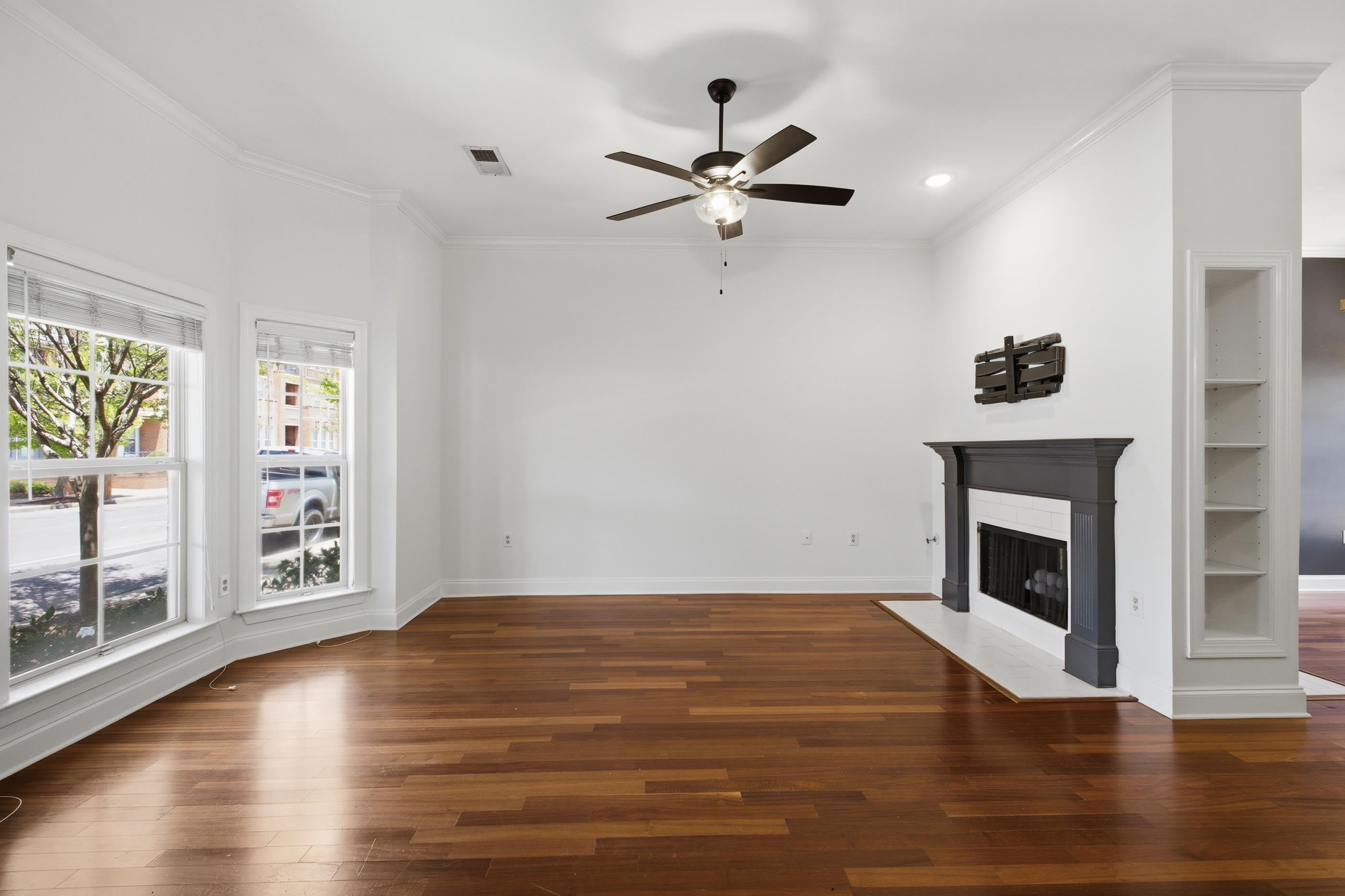 89 W CAROLINA Ave – photo 3
