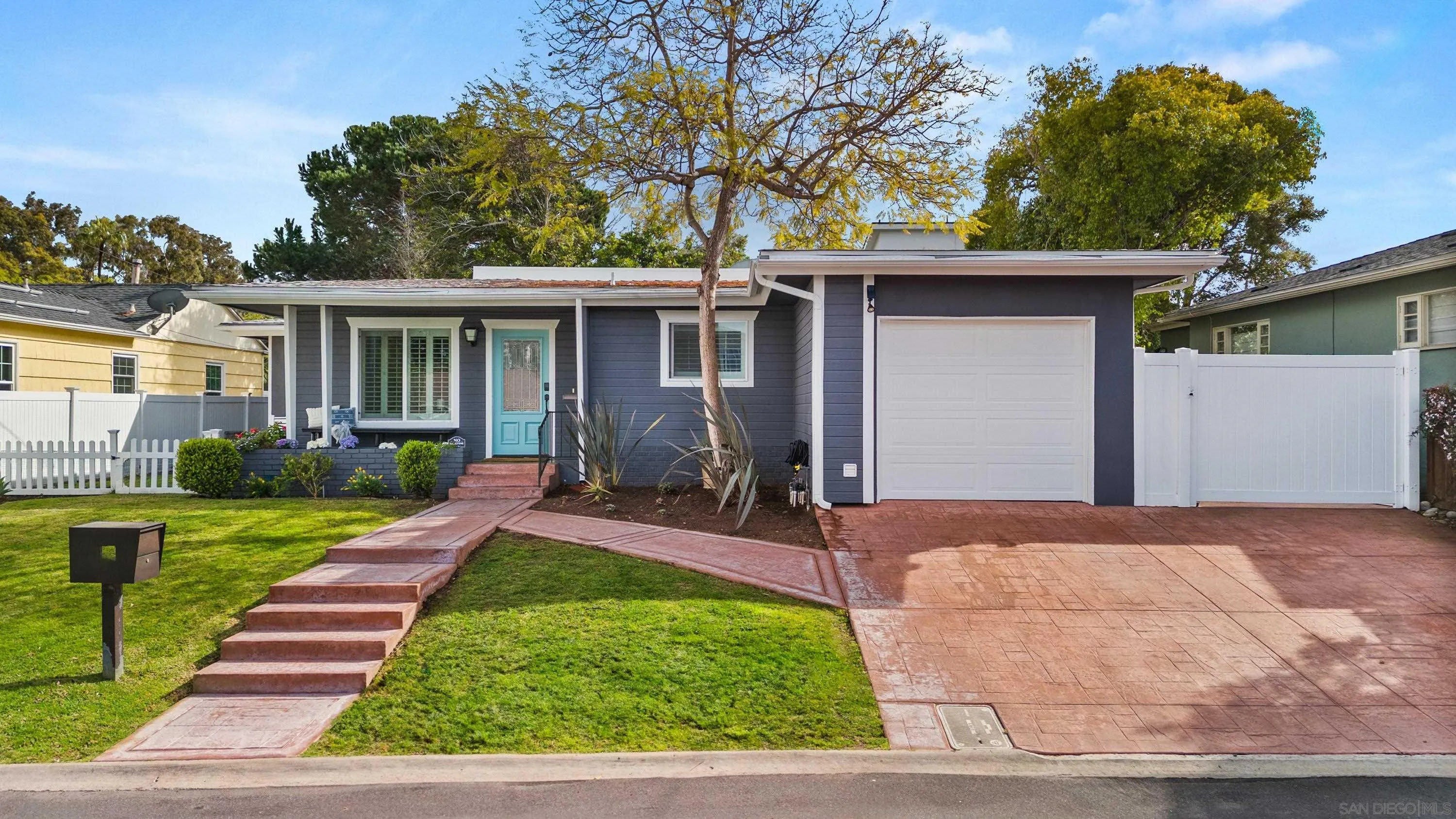 1865 Mission Cliff Drive – photo 1