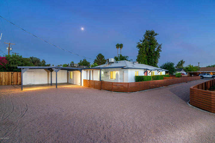 2436 E Amelia Ave – photo 3
