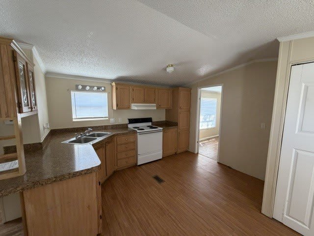 1620 E Reno Road – photo 4