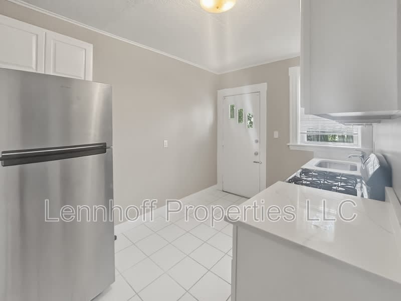 23 Hilton Street, Unit 1 – photo 5