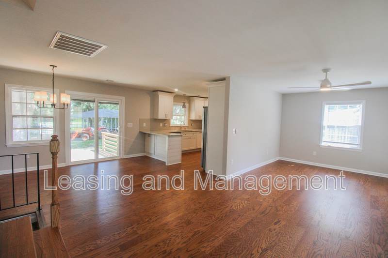 2345 Wofford Road – photo 3