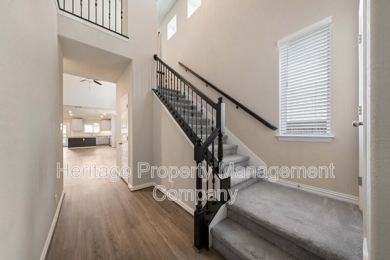2080 Cowan Drive – photo 5