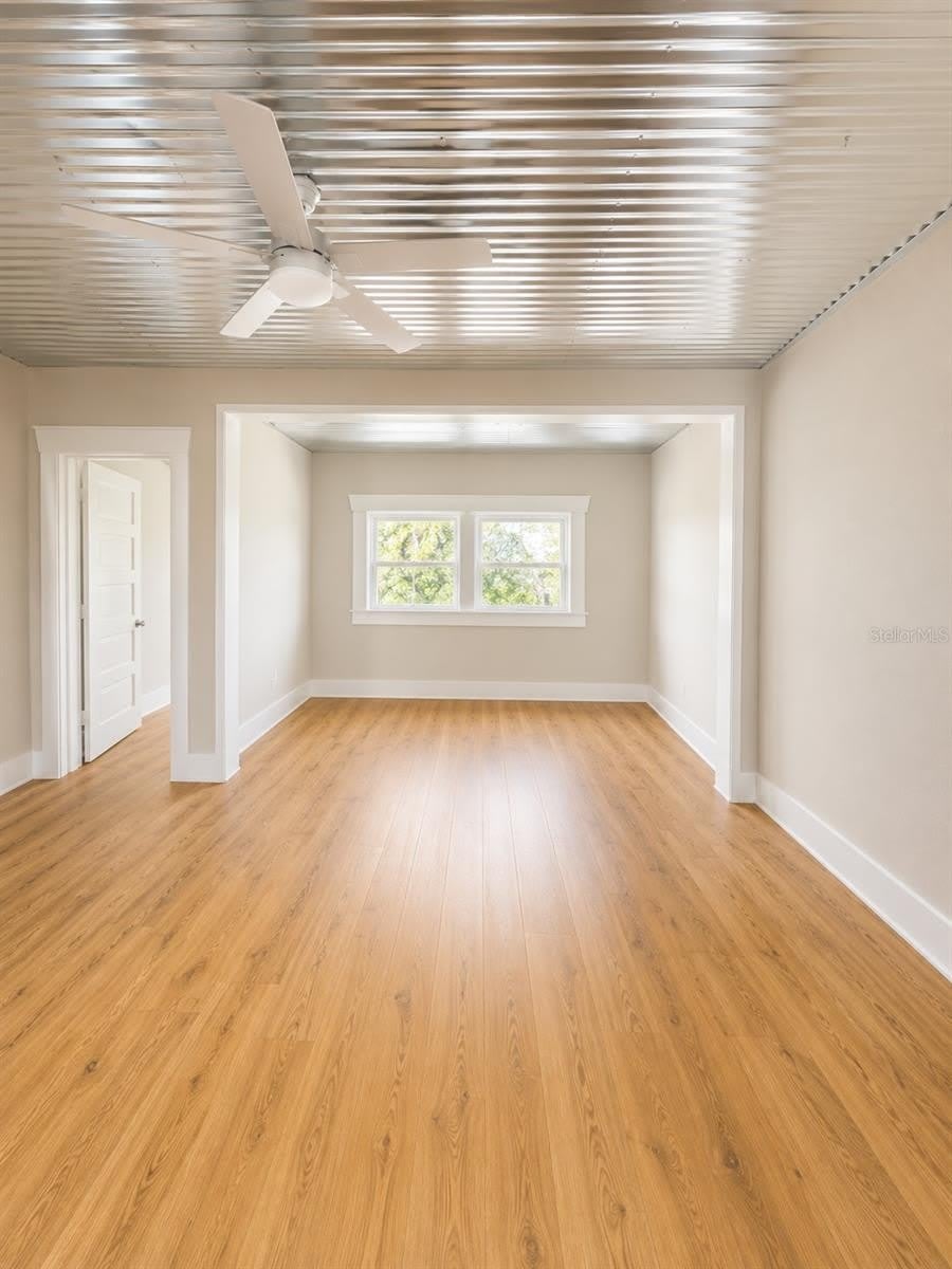 2316 N HIGHLAND Avenue – photo 4