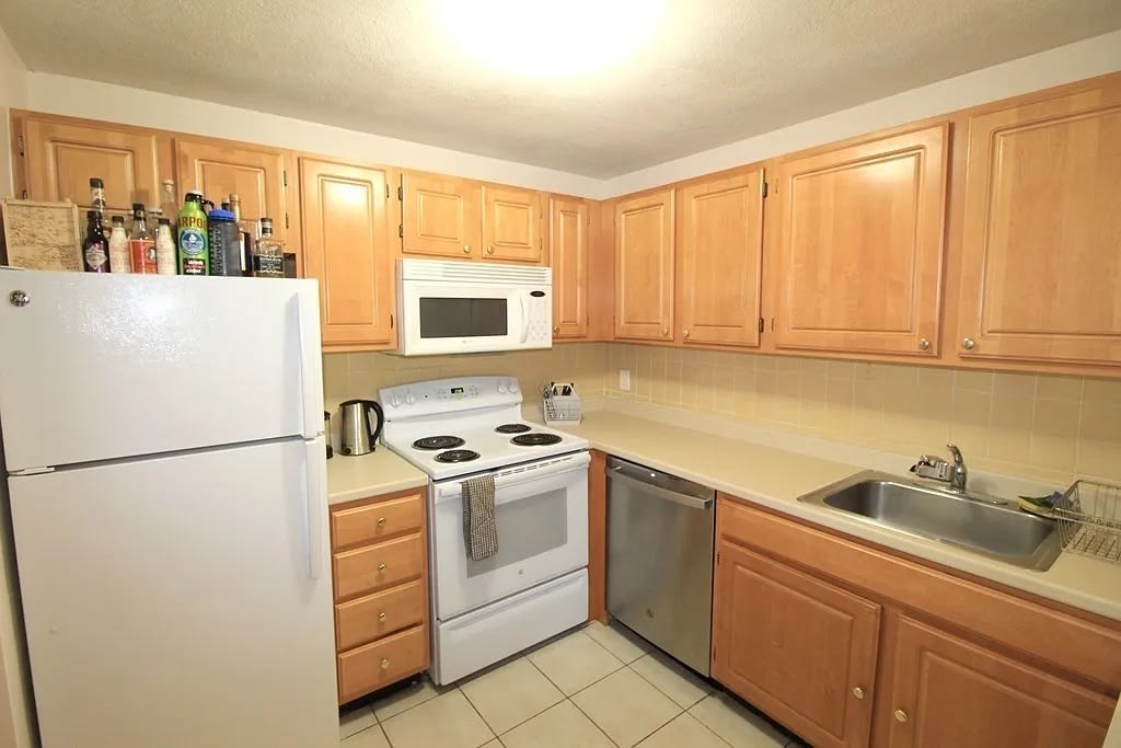32 Whites Avenue – photo 5
