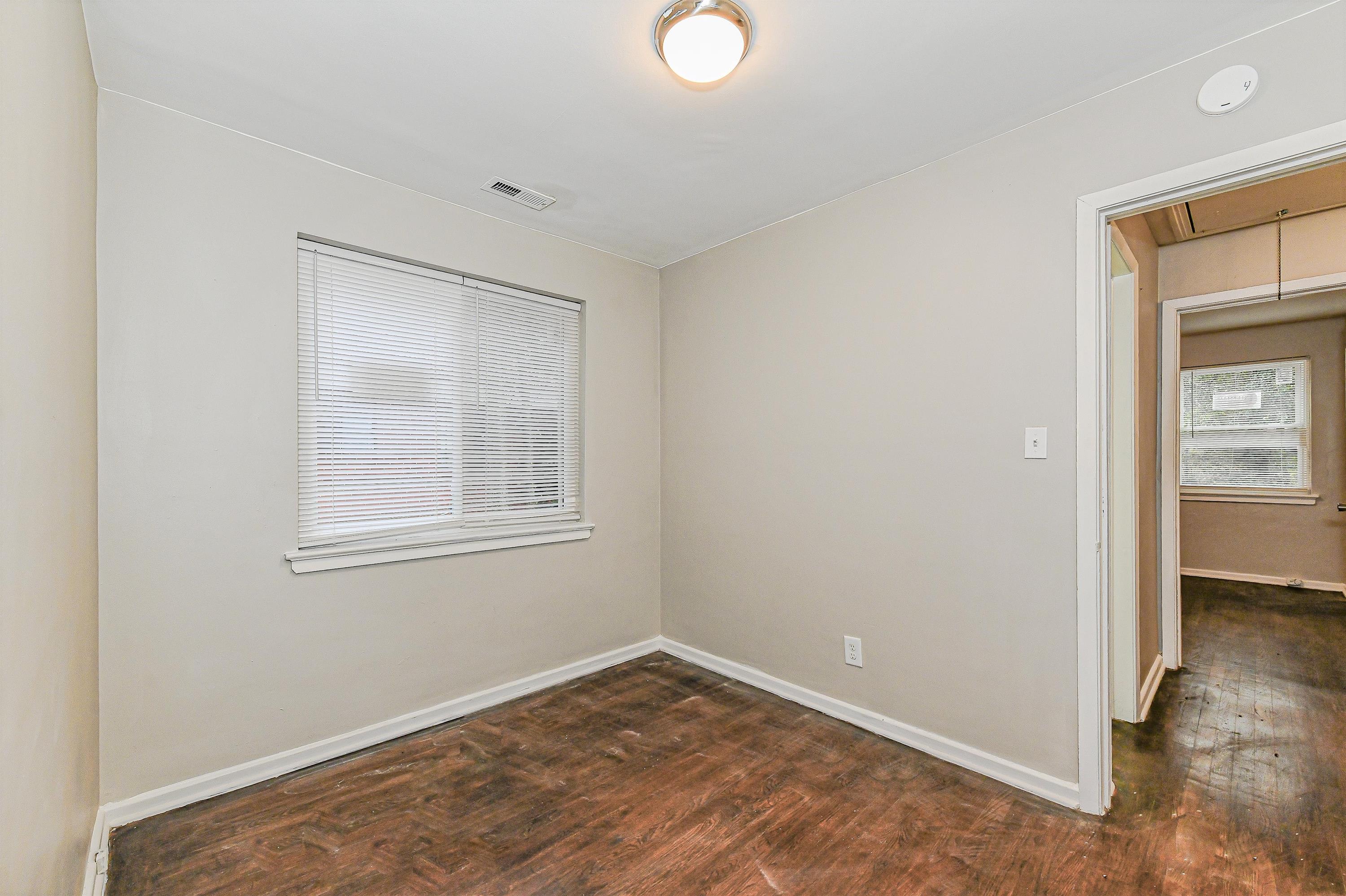 3458 Washburn Avenue – photo 5