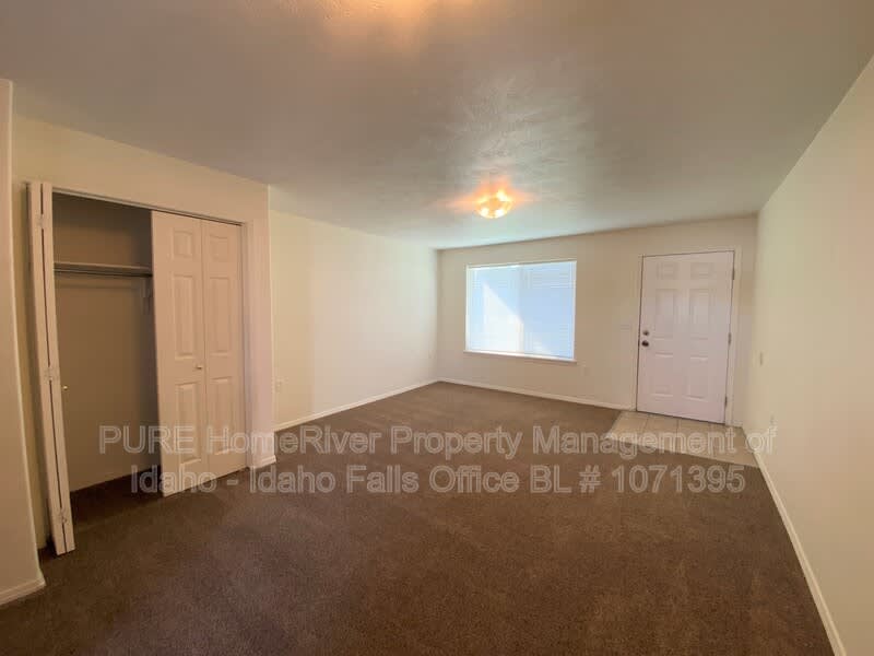 3184 Chasewood Dr – photo 5