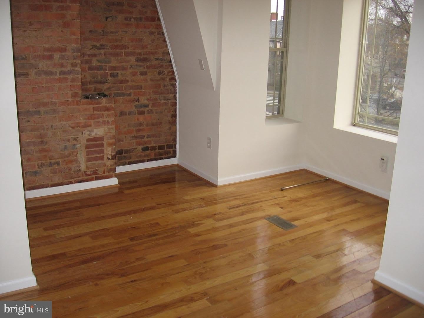 34 RHODE ISLAND AVE NE ##1 – photo 5