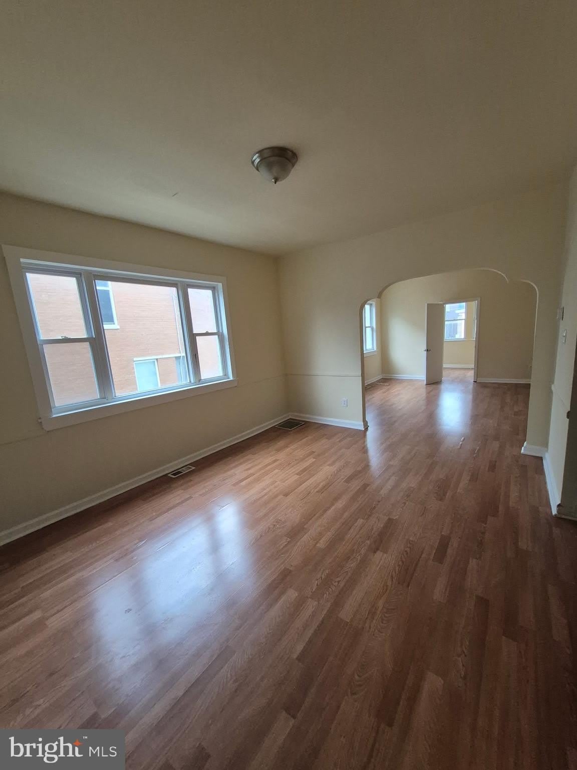 1245 Empire Avenue – photo 2