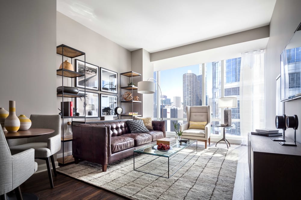 77 W Wacker Dr – photo 1
