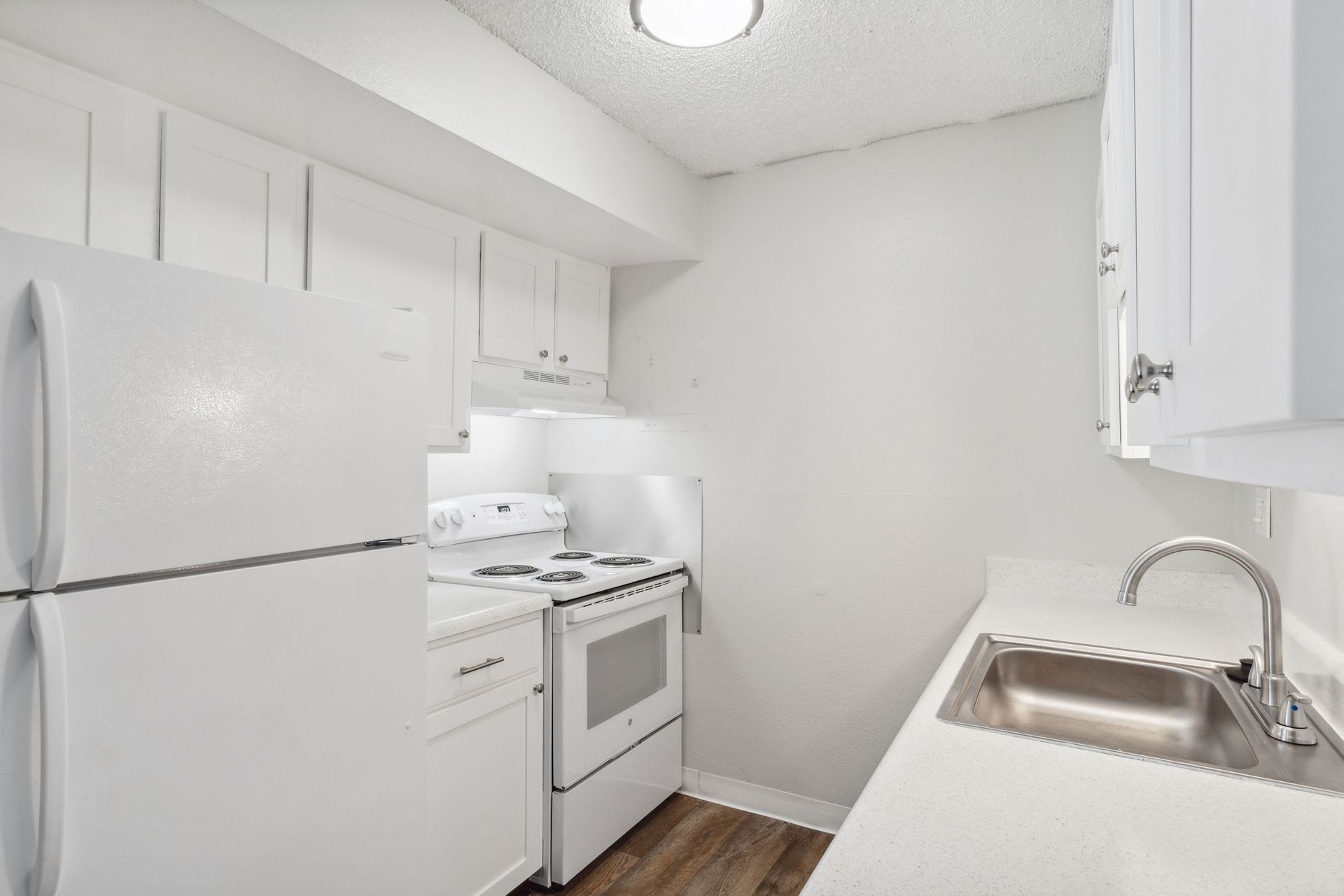 Ralston Park Apartments – photo 1