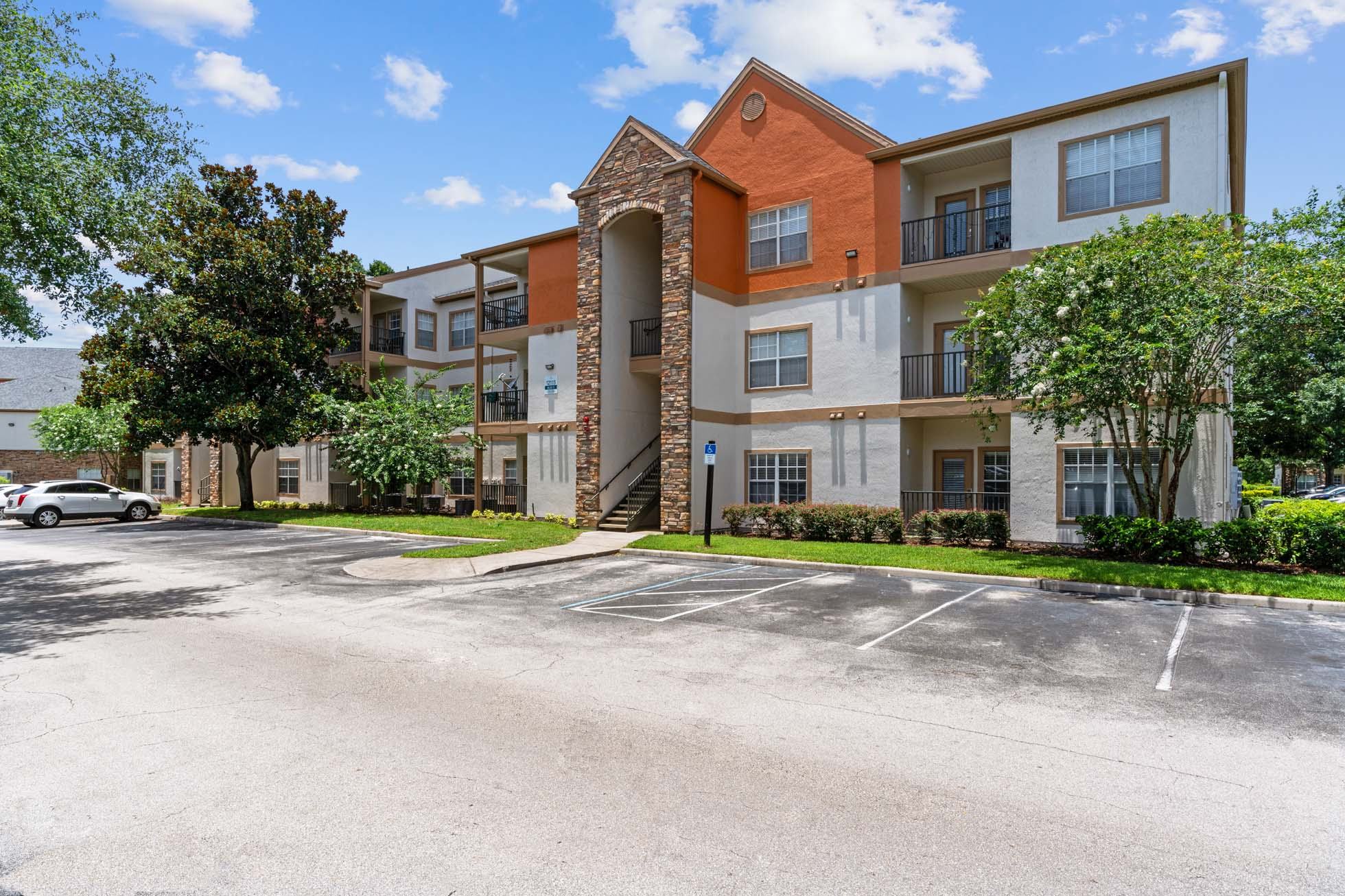 The Monaco at Waterford Lakes – photo 1