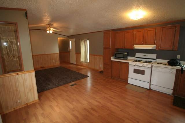 3 Bed 2 Bath Modular Home in Babcock Vista! – photo 4