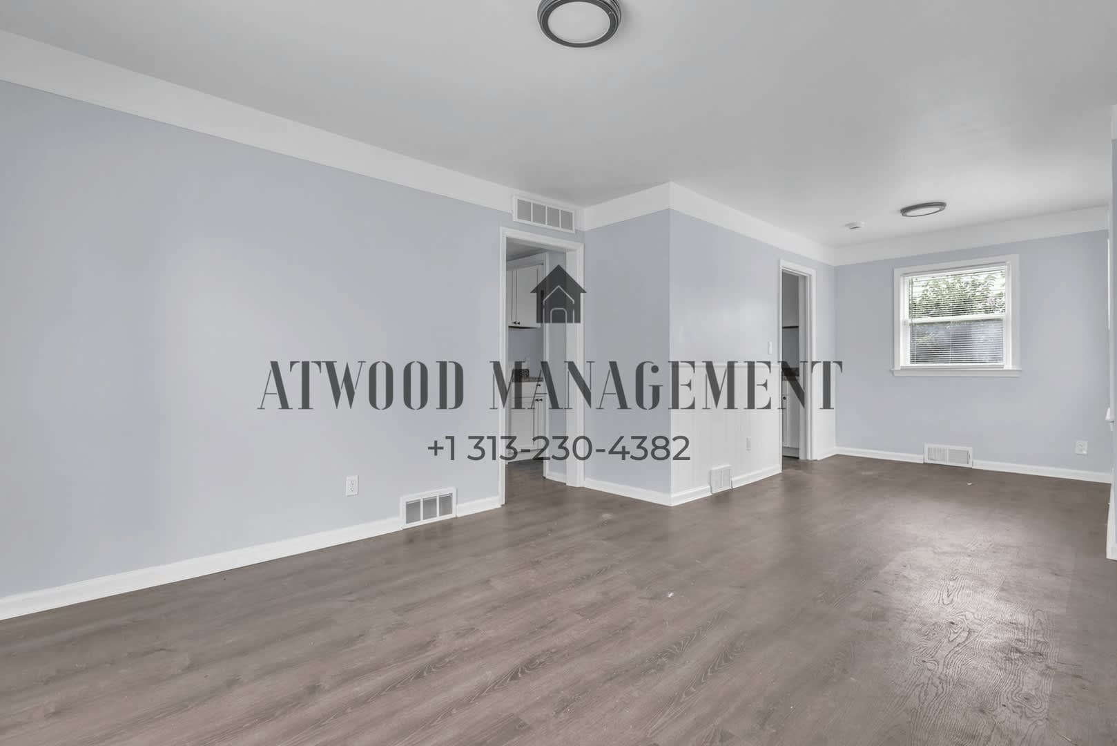 This beautifully updated 3-bedroom, 1-bath single-family home is ready for move-in! – photo 5