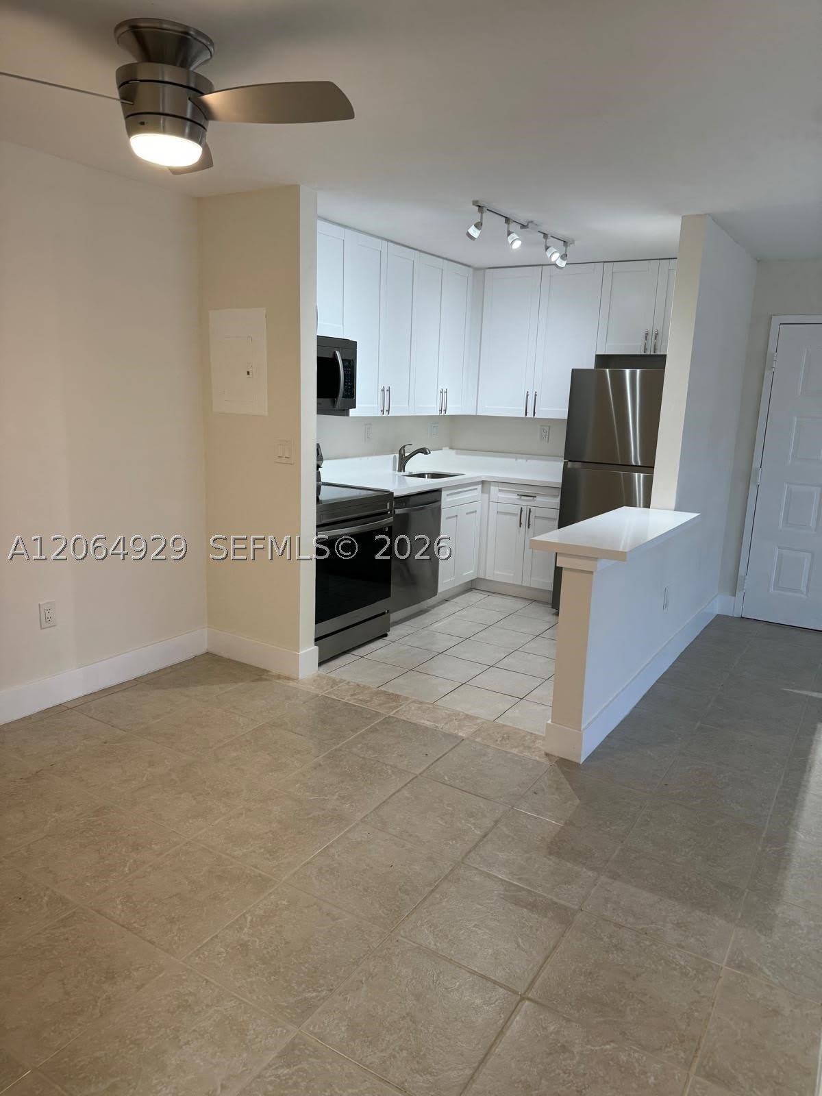 15600 SW 80th St – photo 5