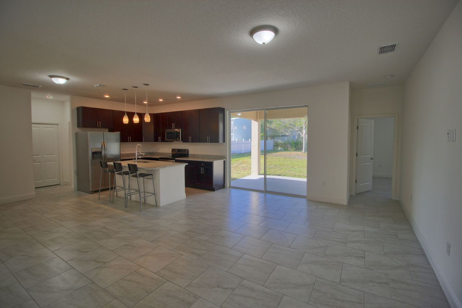 5054 Marina Drive – photo 2