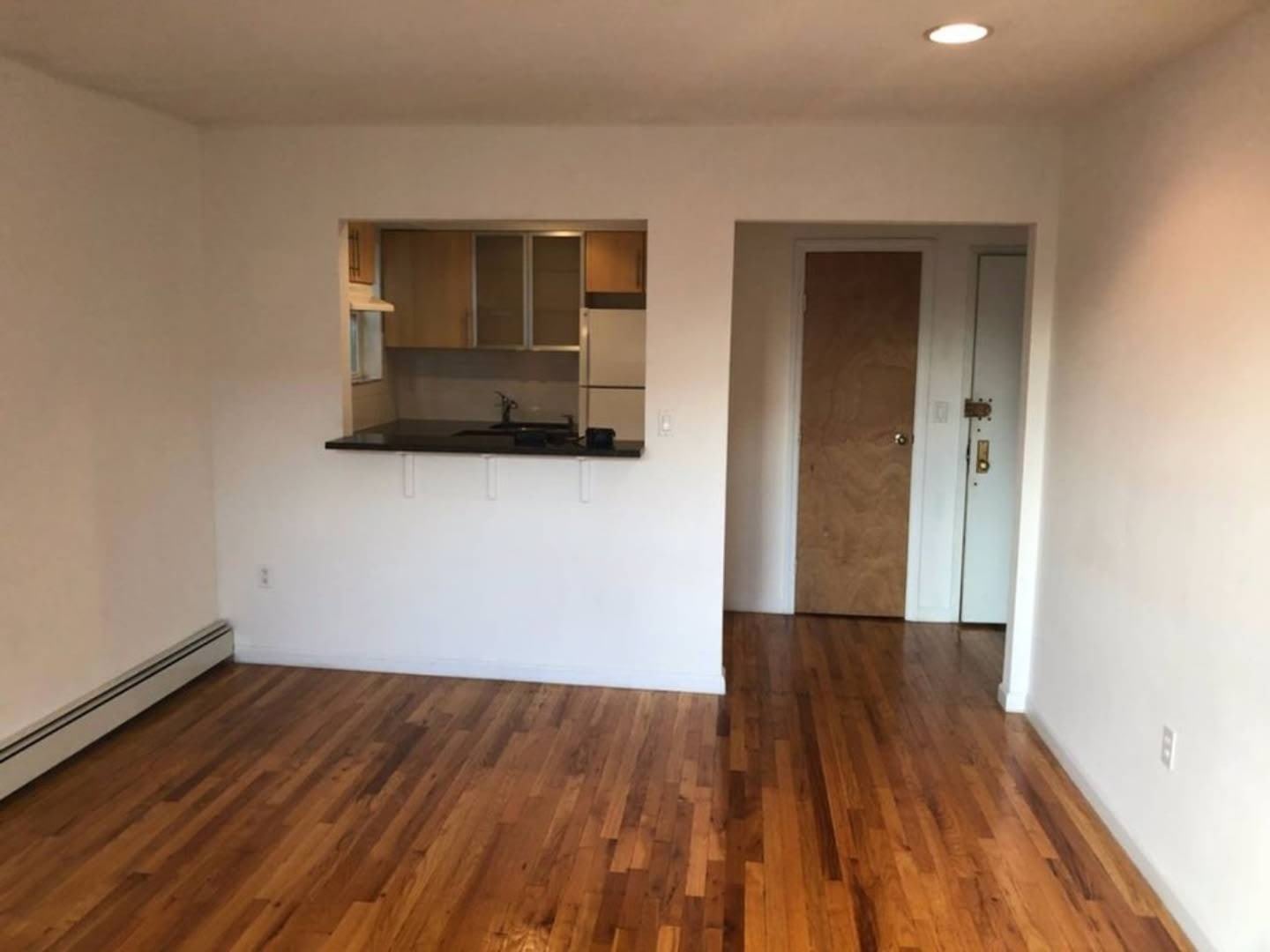 43 10 58 St – photo 2