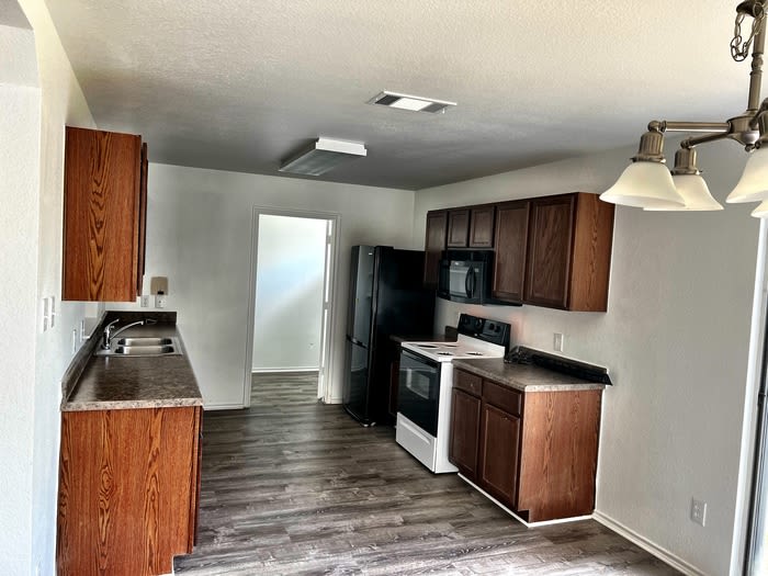12313 Drummond Drive – photo 5