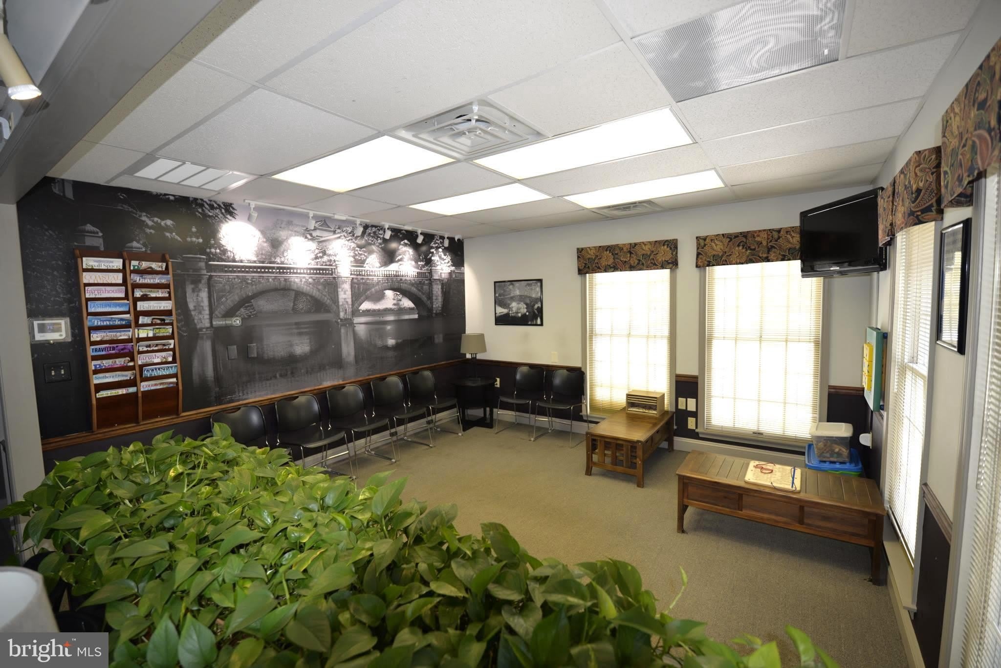 207 N Liberty Street – photo 3