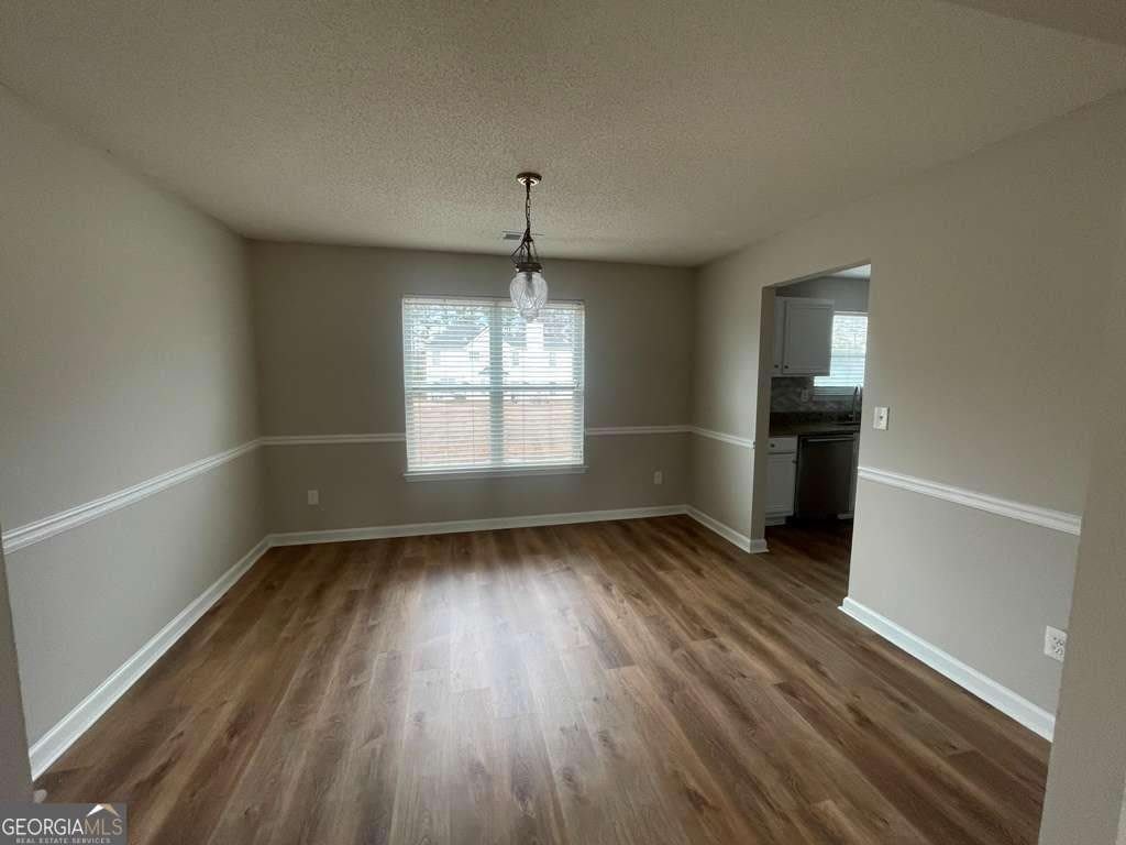 408 Canoga Court – photo 2